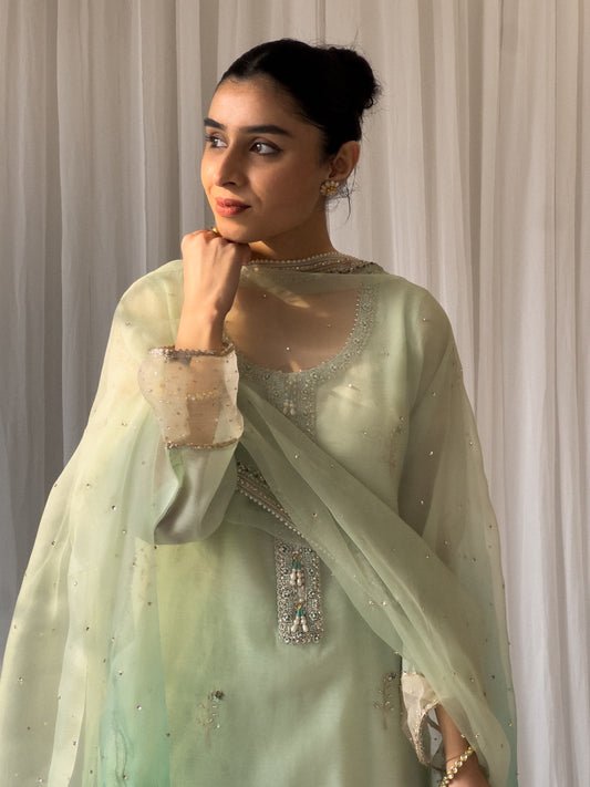 BAHAR EID AUR TUM - SEACREST