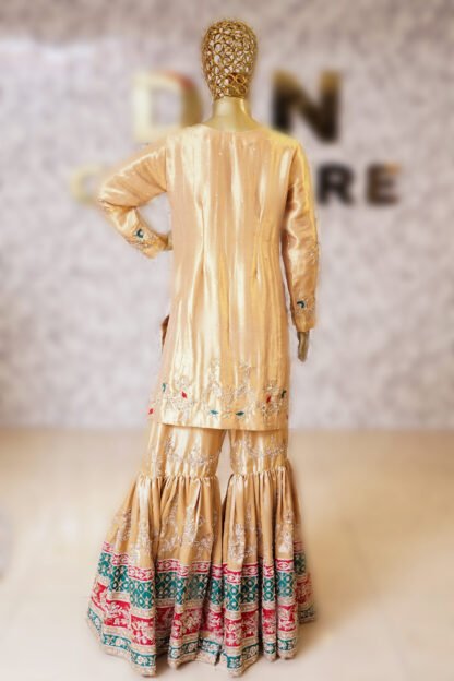 Iqra Aziz – Golden Gharara — image 2