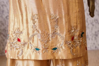 Iqra Aziz – Golden Gharara — image 3
