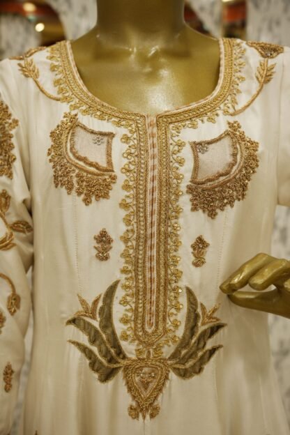 Sara Ali Khan "Nureh Pearl White Pishwas" — image 8