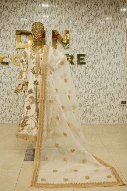Sara Ali Khan "Nureh Pearl White Pishwas" — image 5