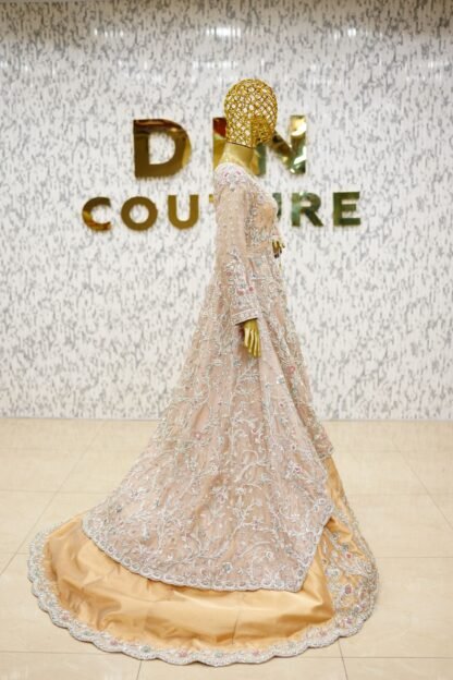 Zarnigar Tail Lehenga — image 4
