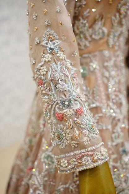 Zarnigar Tail Lehenga — image 7