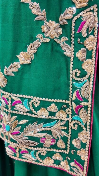 Regal Emerald Silk Ensemble — image 8