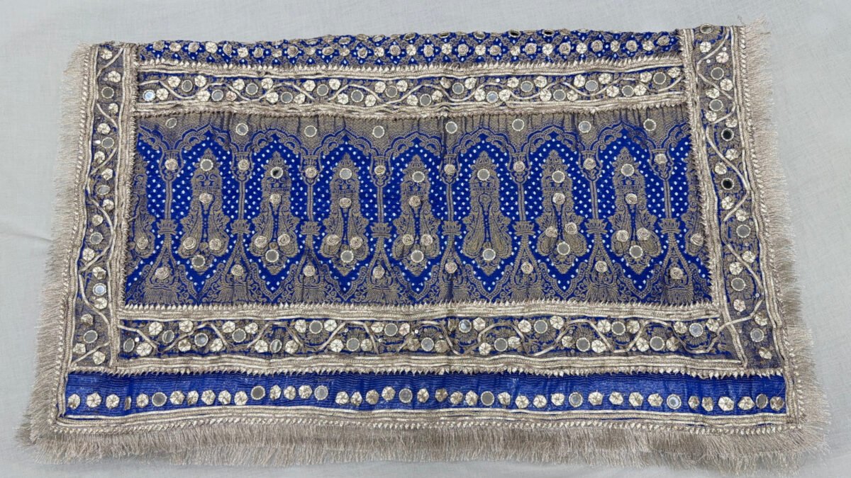 Sable Velvet Shirt And Dupatta
