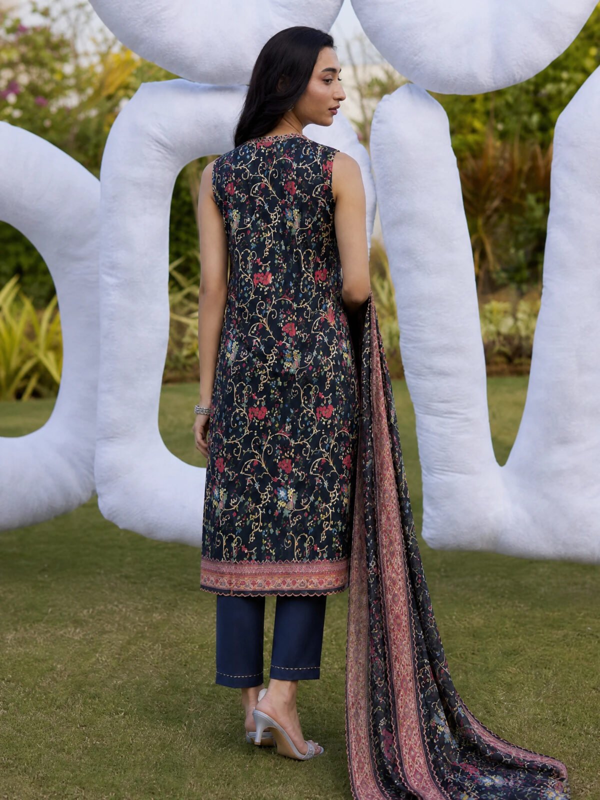 Pose 2 — Rear Back Drape