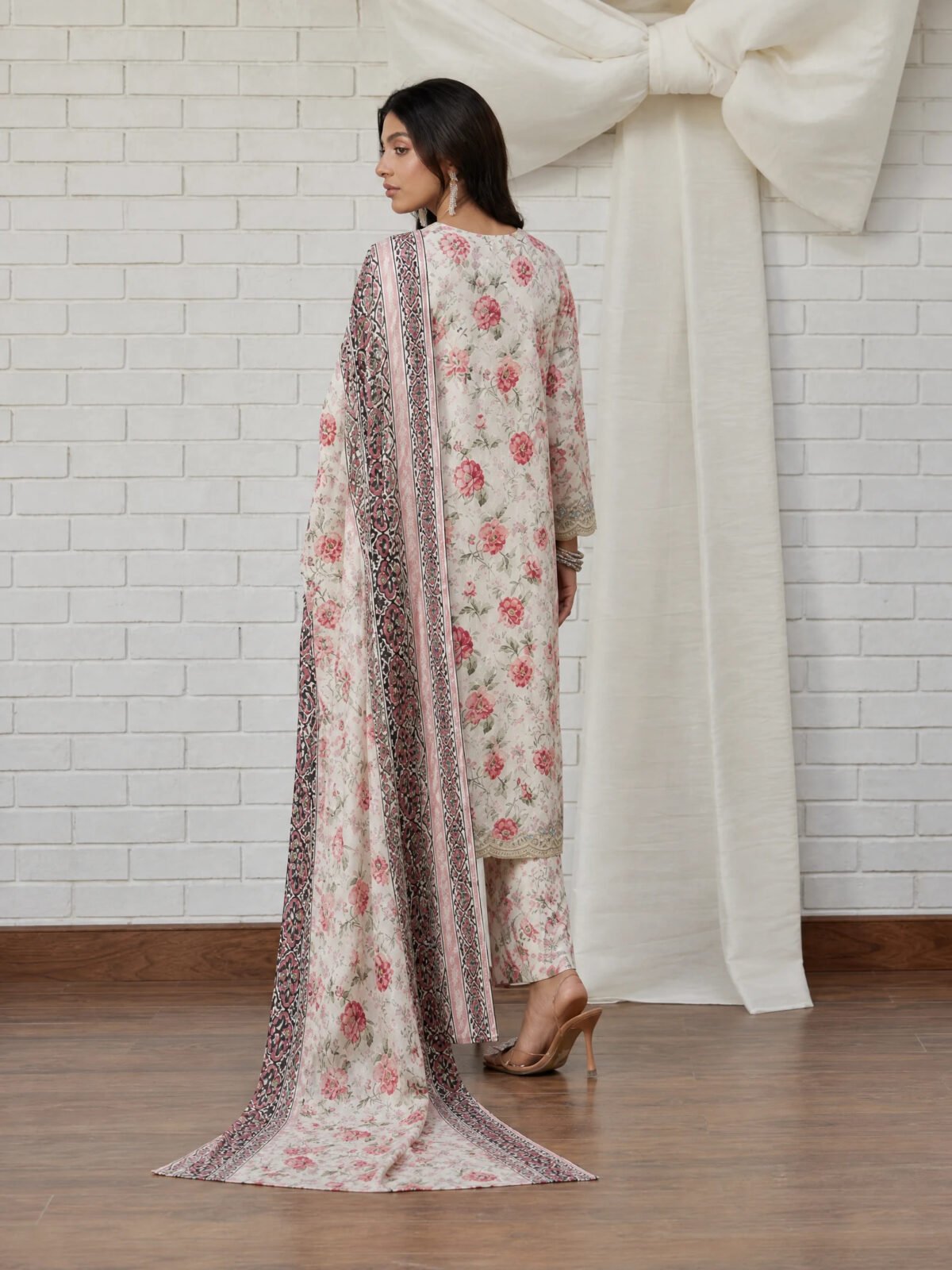 Pose 3 — Rear Back Drape