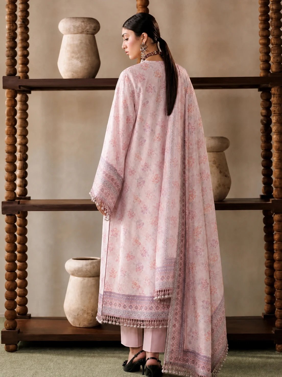 Pose 3 — 45° Side Profile