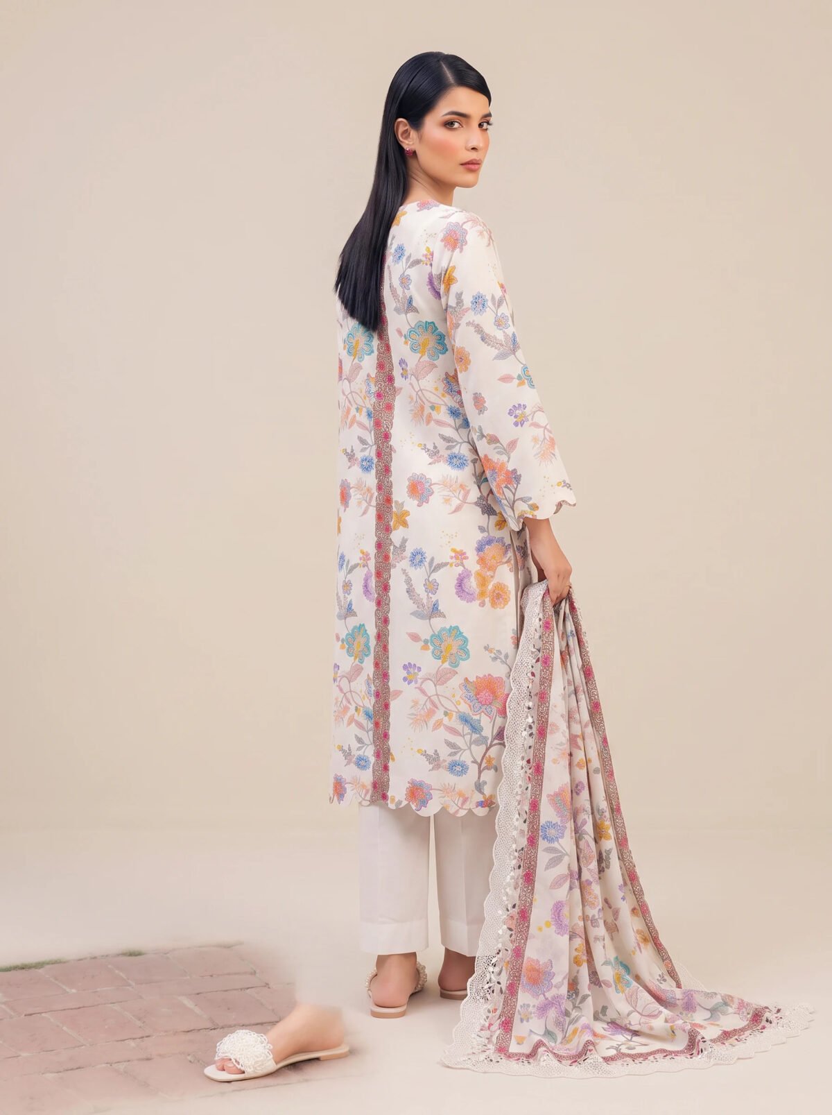 Pose 5 — Look Over Shoulder